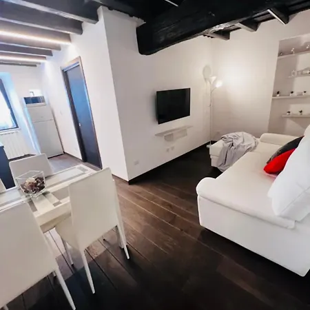 Apartment Rione Monti 69 Rome